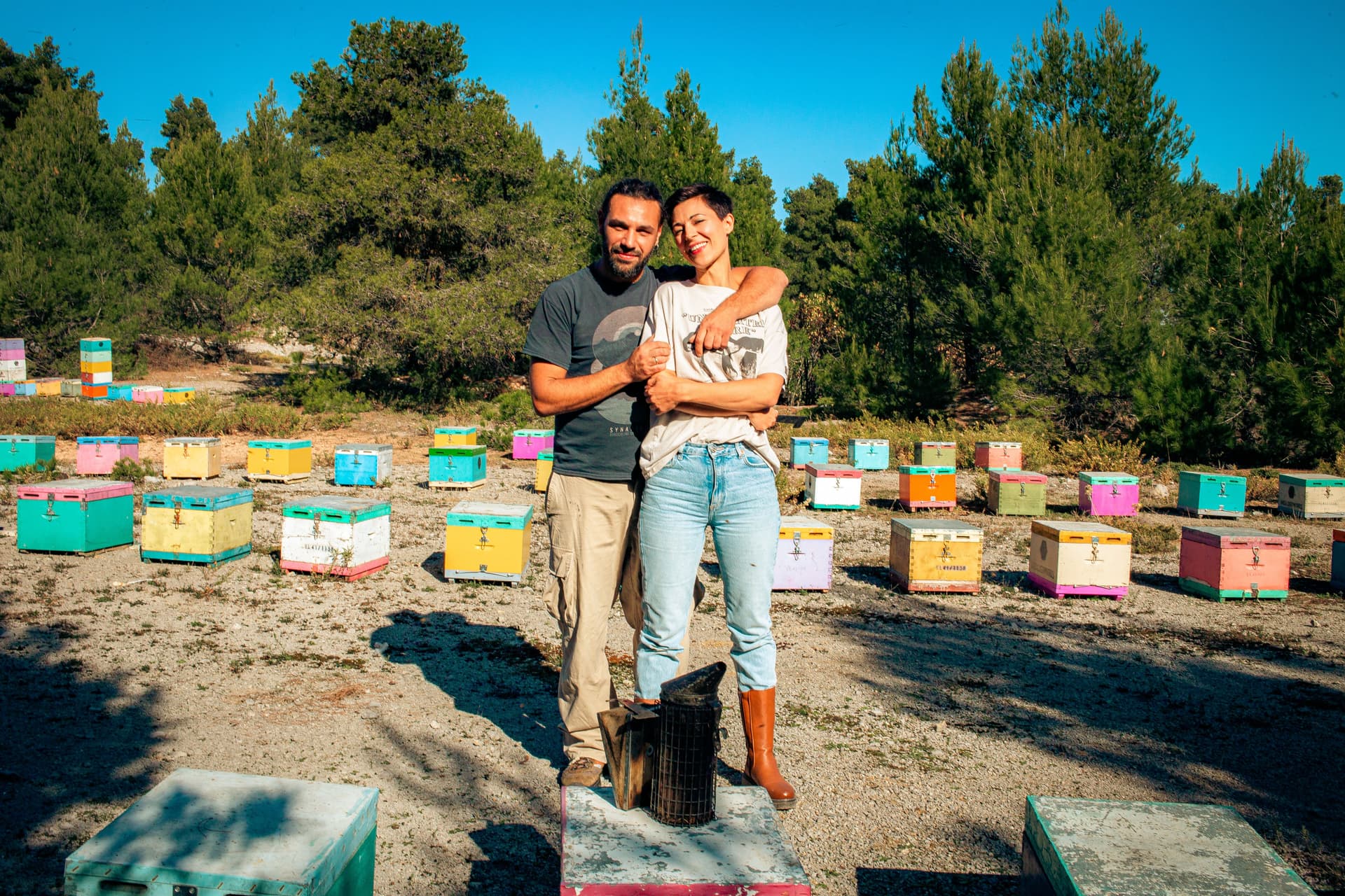 Flower to Future: Honey & Bee Experiences with Meaning