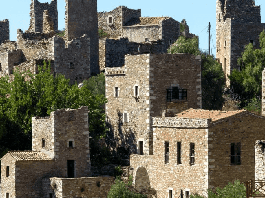 The traditional architecture of Mani