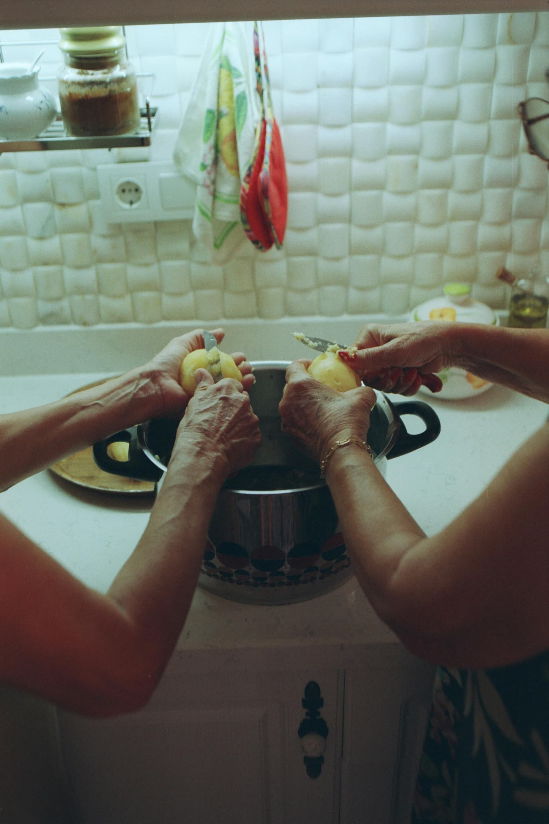 Cooking Experience with a Greek Home Cook: A Taste of True Family Tradition gallery image 3